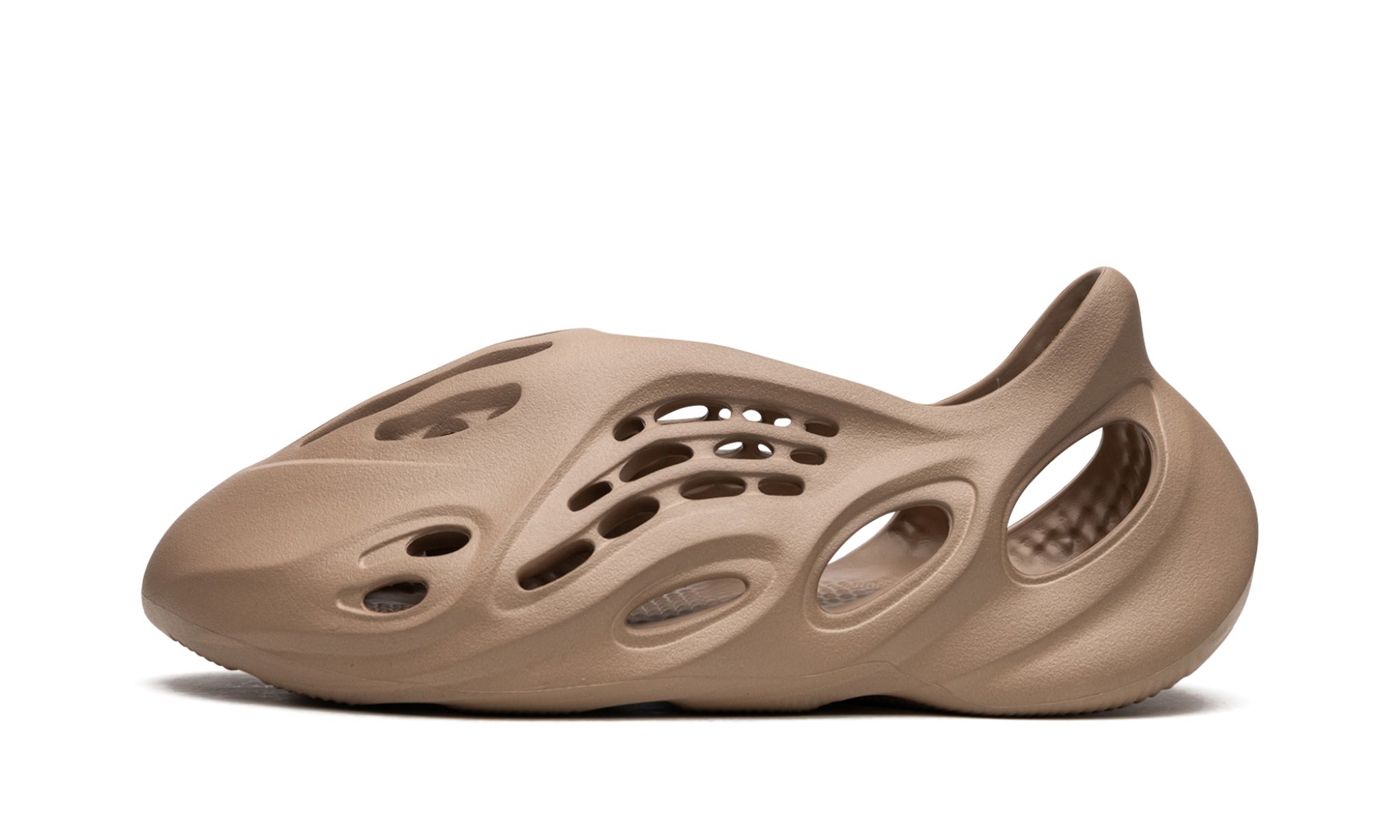 adidas yeezy rnnr sand