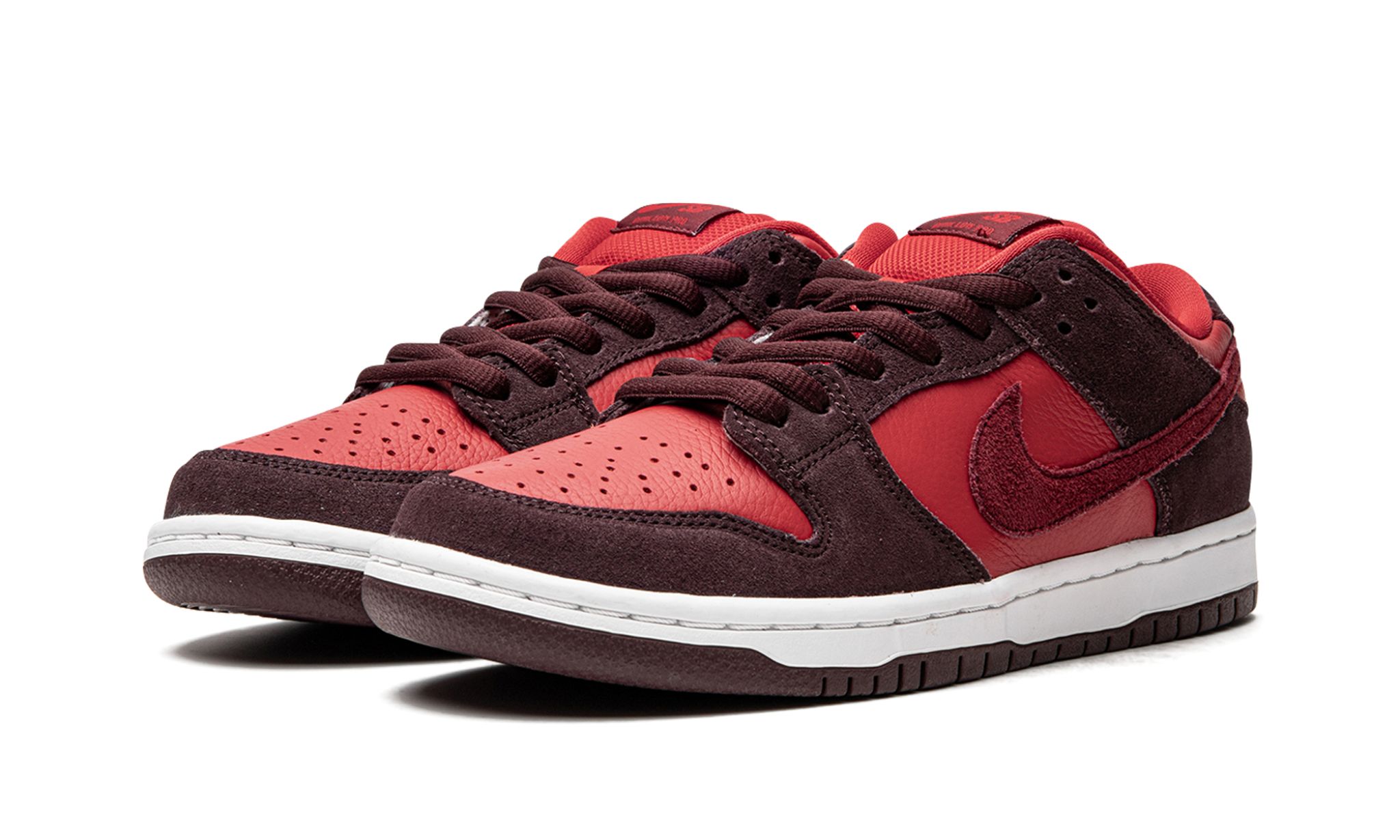Nike SB Dunk Low Cherry | OVERCEZ
