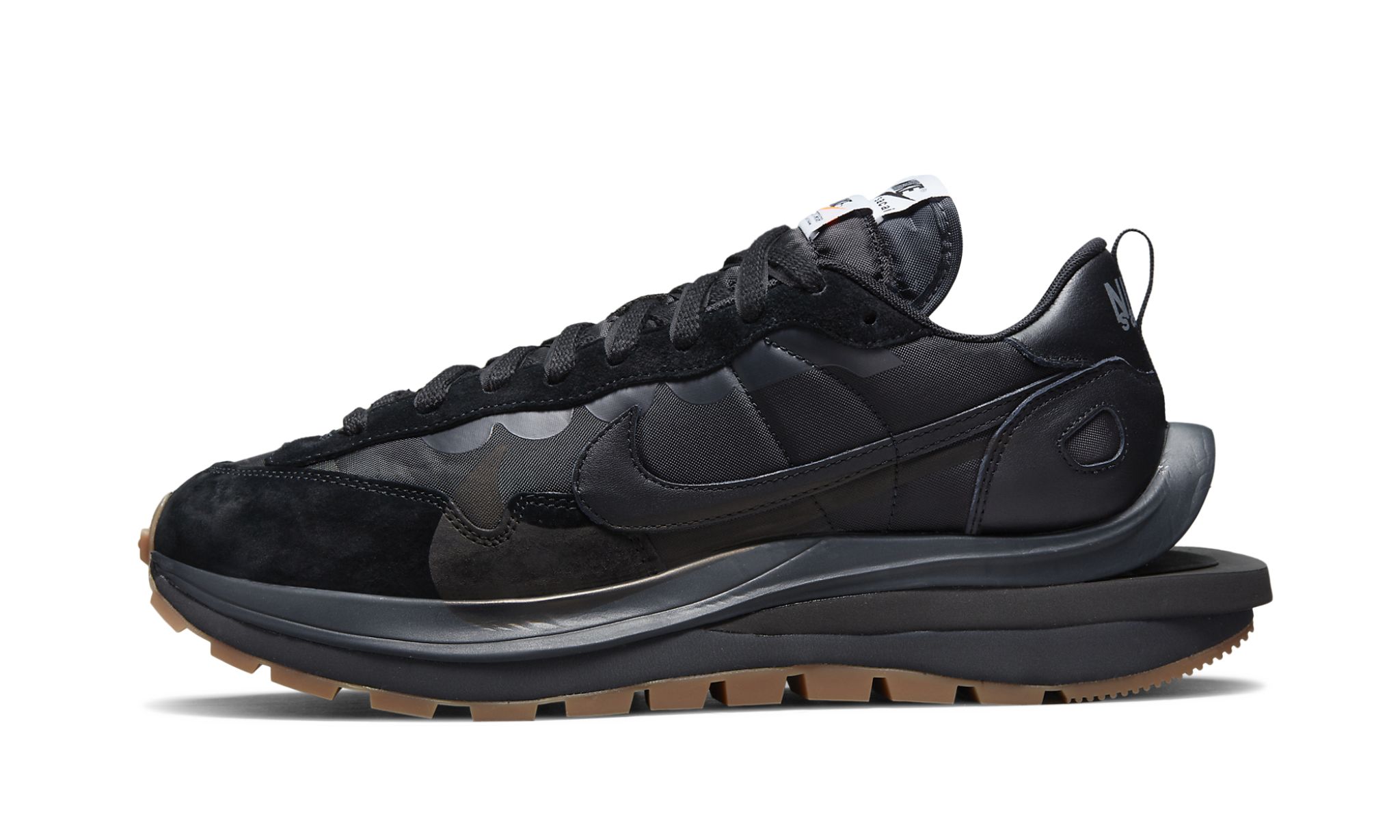 Nike Vaporwaffle Sacai Black Gum | OVERCEZ