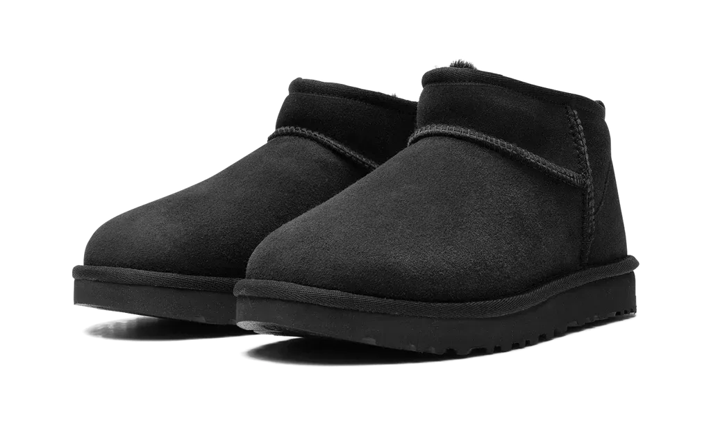 UGG Classic Ultra Mini Boot Black (W) | OVERCEZ