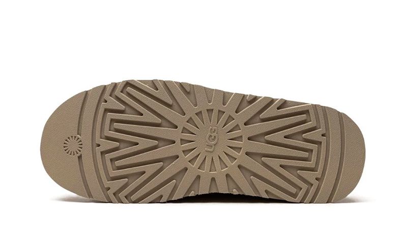 UGG Tazz Slipper Sand (W) | OVERCEZ