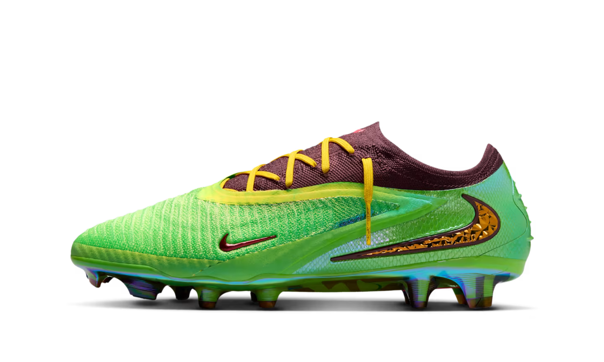 Soccer cleats
