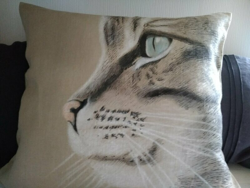 Kissen "Katze Profil" ca. 50cm x 50cm, Leinen handbemalt