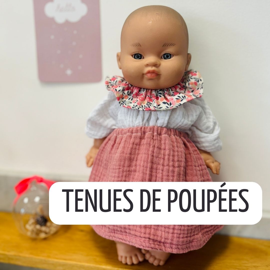 Tenues de poupées