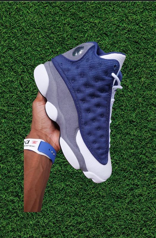 Air Jordan 13 Retro OG Flint 2026
