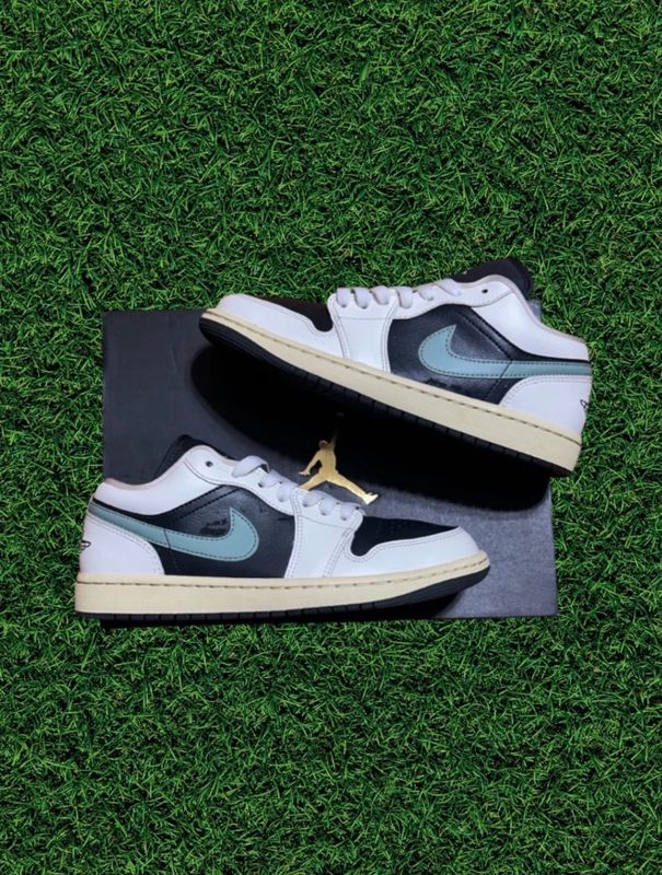 Wmns Air Jordan 1 Low ‘Jade Smoke’
