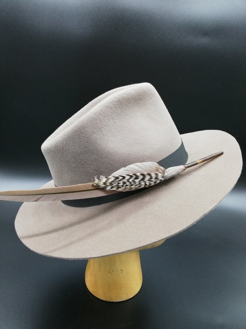 Billy, chapeau de feutre couleur beige - taupe, modèle mixte