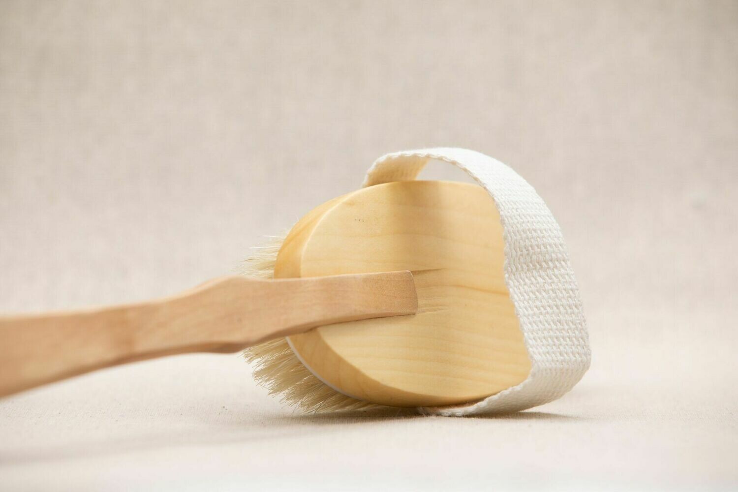 Brosse gommage longue