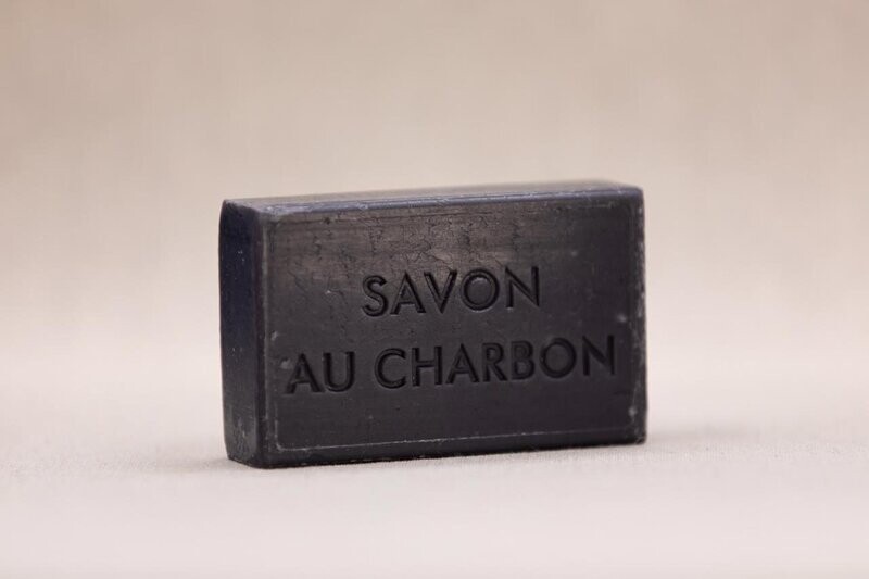 Savon au CHARBON