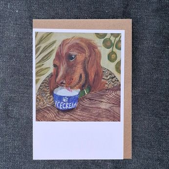 1LH583 Doggy Ice Cream Day