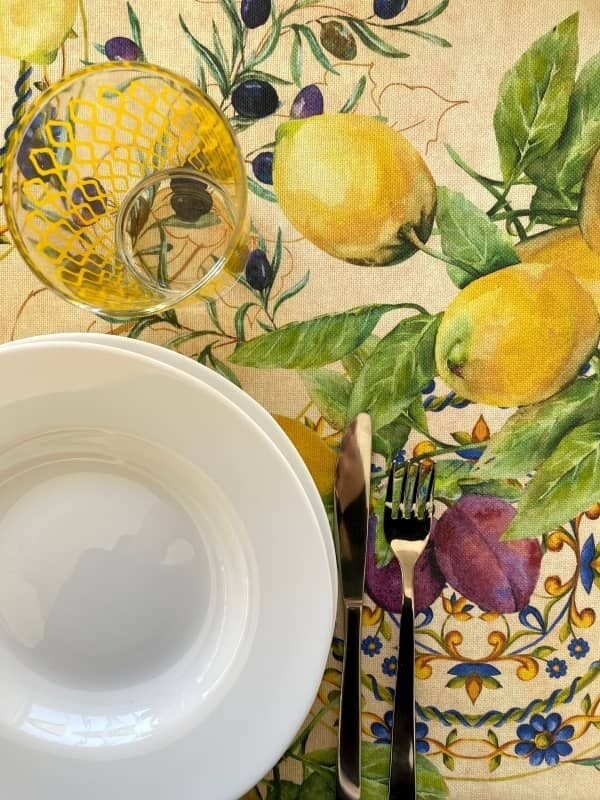 Tovaglia stampa Limoni Prugne e Olive