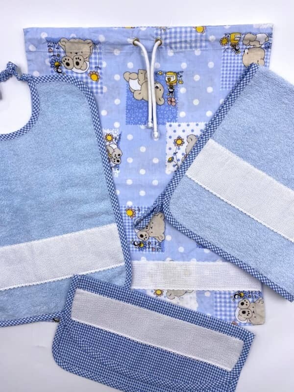 Kit Asilo Azzurro con Orsetti