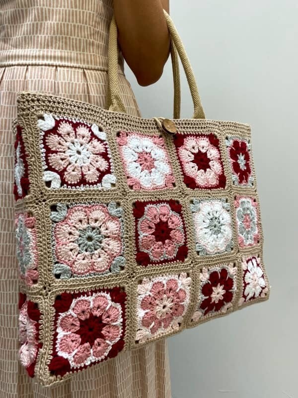 Granny Bag: Borsa artigianale all'uncinetto