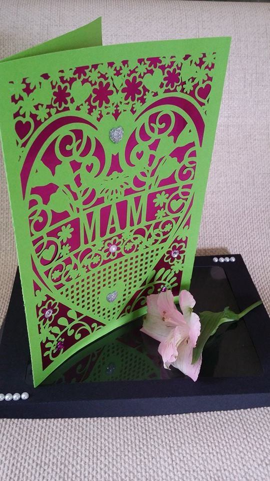 Mam Birthday Card (with box) beautiful cutout design