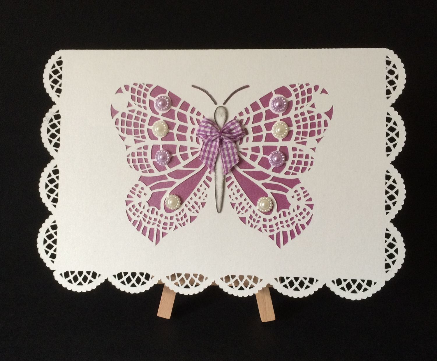 Butterfly card lacey