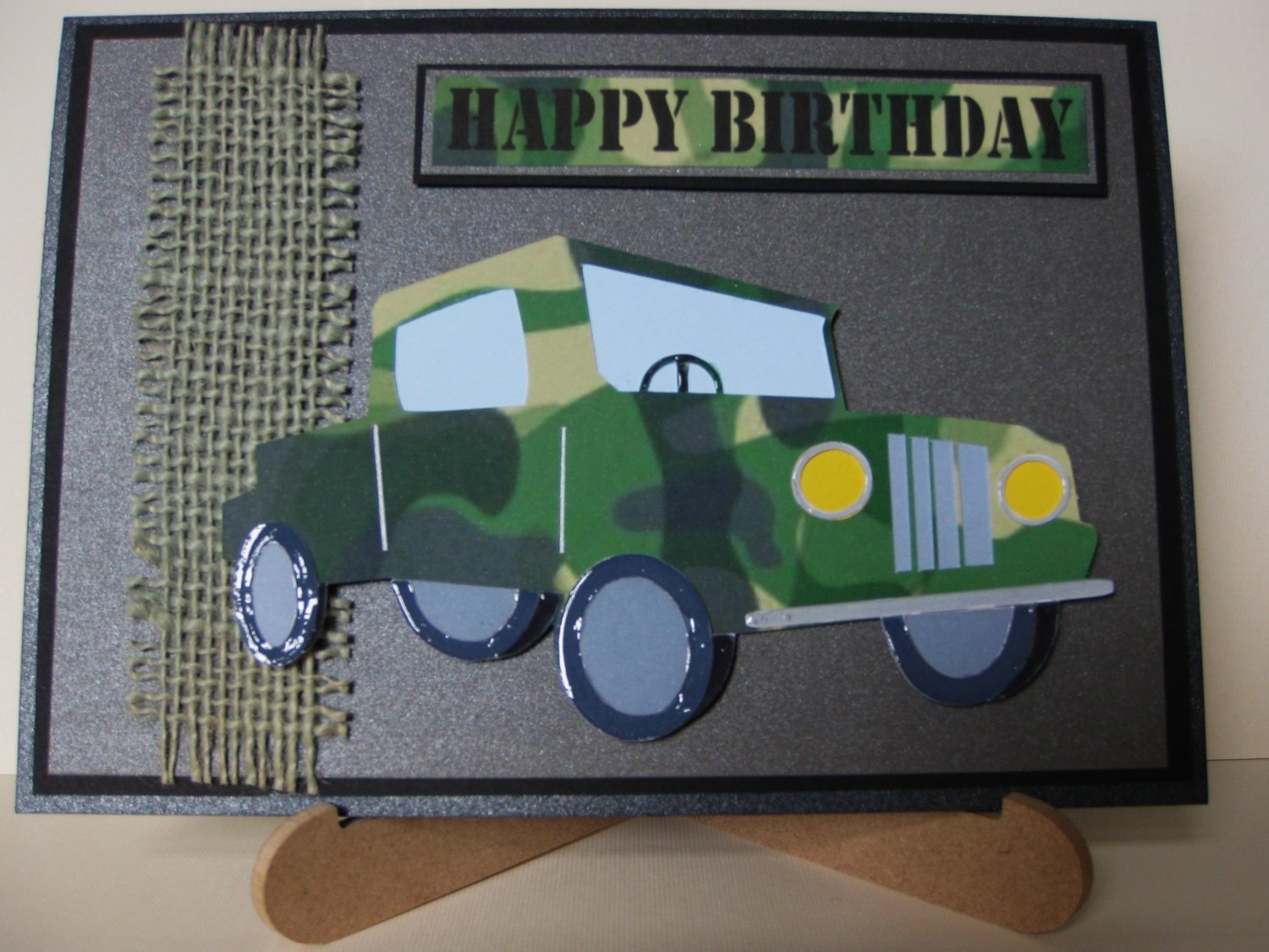 JEEP 4 x 4 vehicle - layered card topper