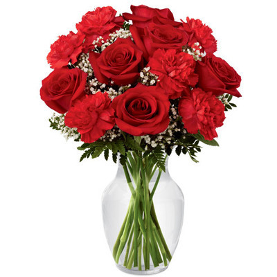 Bouquet com rosas e cravos vermelhos