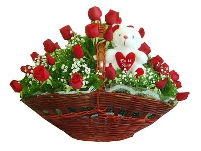 Cesta de Rosas Vermelhas e Ursinho