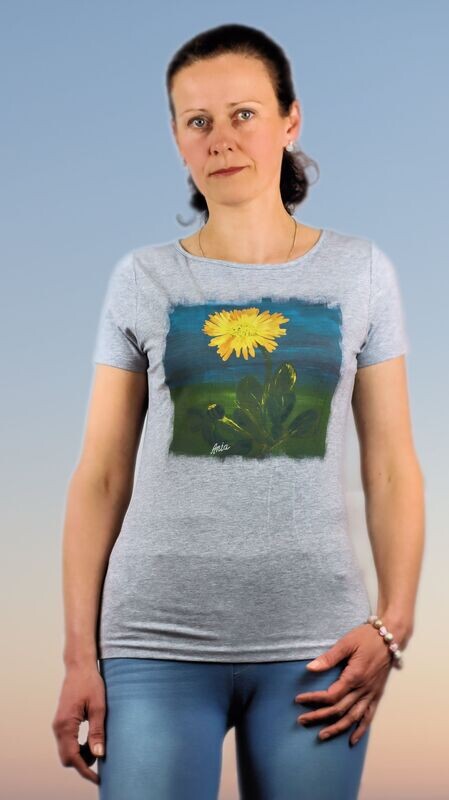 Yellow flower-T-shirt