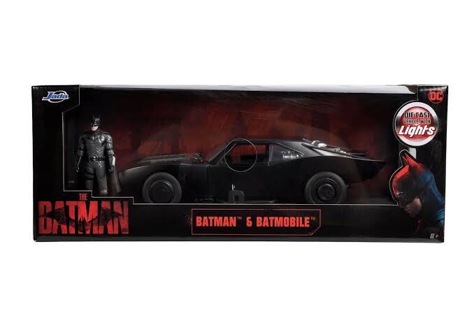 2022 Batman Batimovil con figura y luz