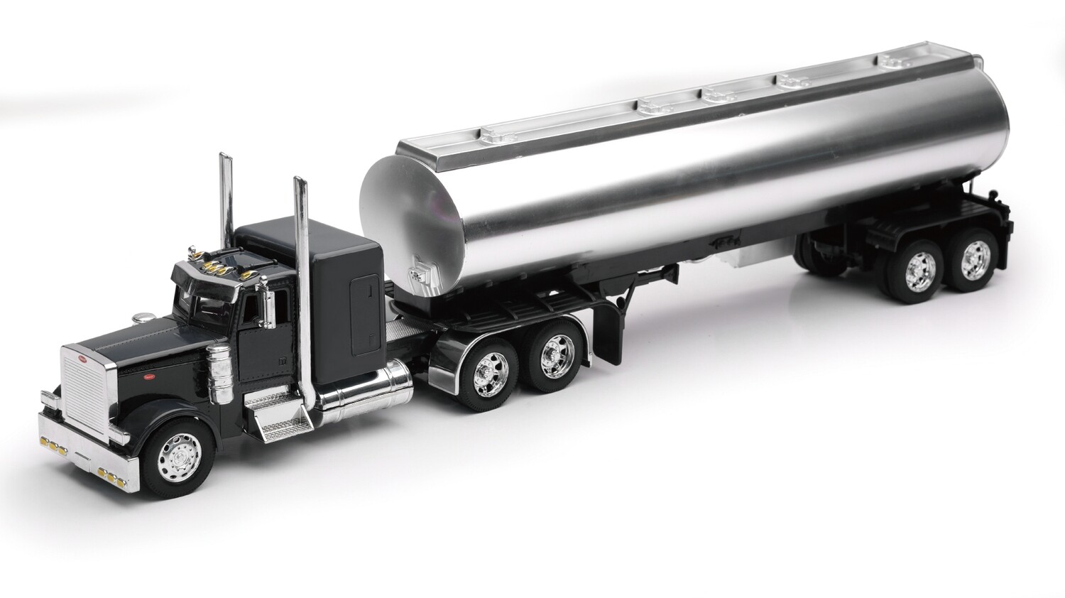 Peterbilt 389 Custom Pipa Negro