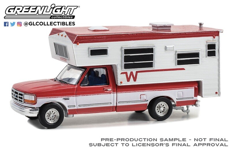 1995 Ford F-250 Long Bed with Winnebago Camper Rojo