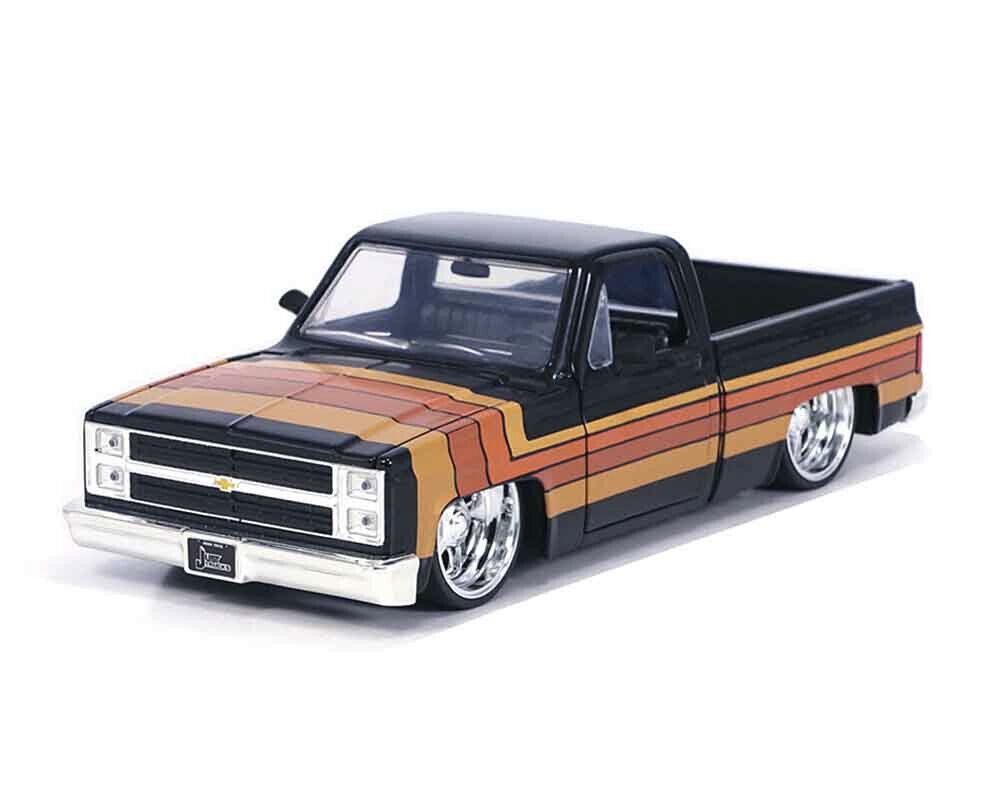 1985 Chevrolet C-10 Pick up Negro/ Cafe Rines Paradox
