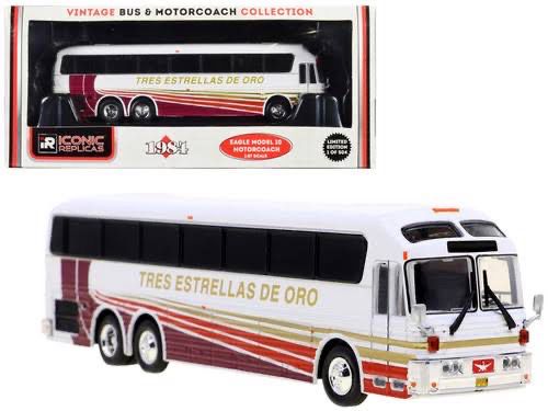 Tres estrellas de oro Eagle Model