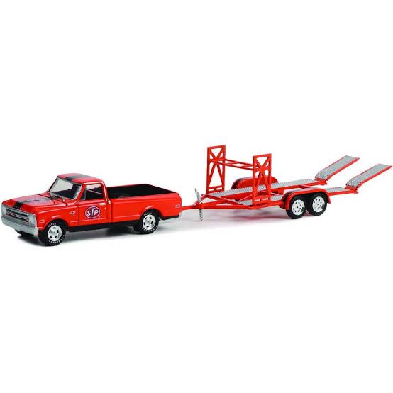 1/64 1968 Chevrolet c-10 stp with bed cover and stp tándem car trailer solid pack