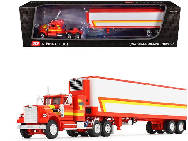 Western Star 4900 with 36” Vintage Sleeper & 40’ Vintage Trailer Western Star 4900 with 36” Vintage Sleeper & 40’ Vintage Trailer