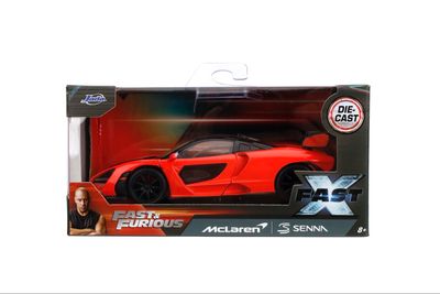 1/32 McLaren Senna F10