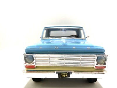 1969 Ford F-100 Pick up Celeste/ Crema