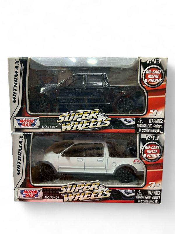 1/43 Ford F-150 Super Crew Blanco/ Negro