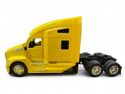 Kenworth T680 Cab Amarillo