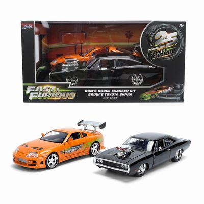 DOM's Dodge Charger R/T &amp; BRIAN's Toyota Supra Duo 25 Aniversario