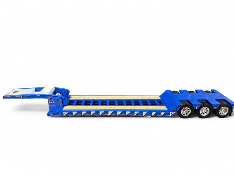 Lowboy Azul 3 ejes 3D Rin Cromado Lowboy Azul 3 ejes 3D Rin Cromado