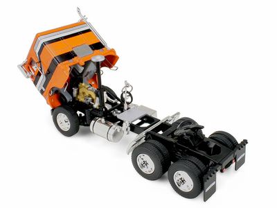Freightliner COE