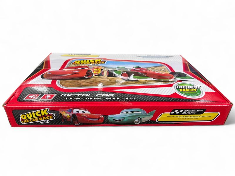 Caja de Rayo McQueen con luz y sonido Caja de Rayo McQueen con luz y sonido