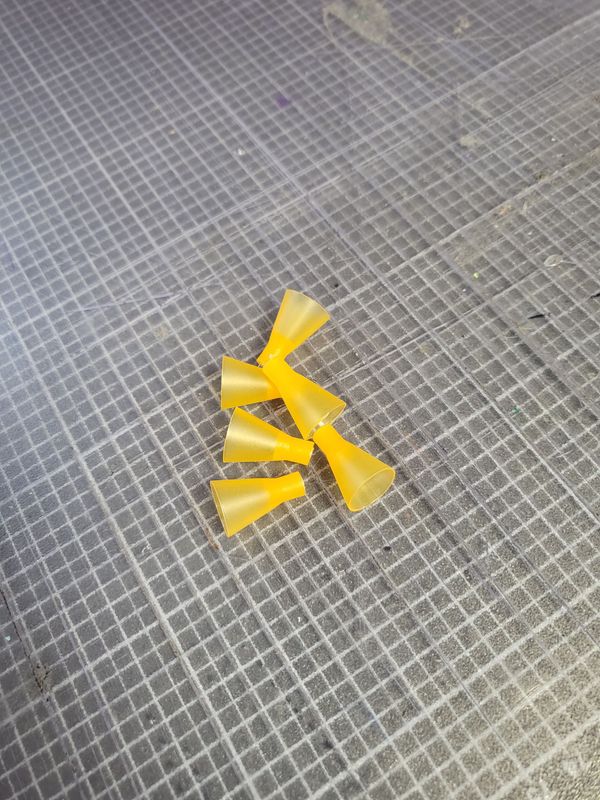 Kone, orange, Neu für 2,5mm