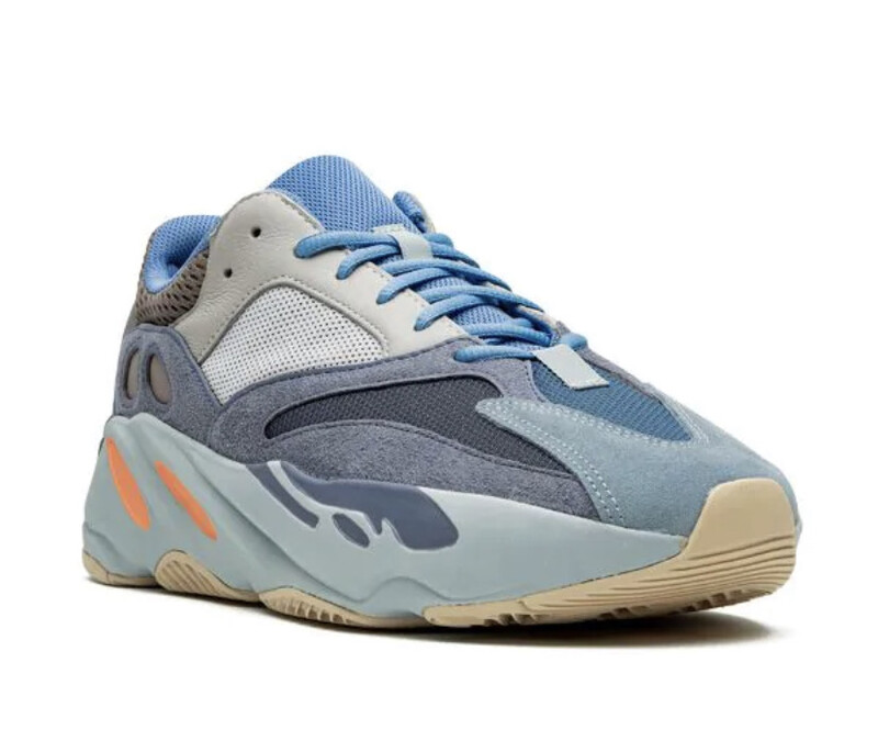 YEEZY BOOST 700 CARBON BLUE