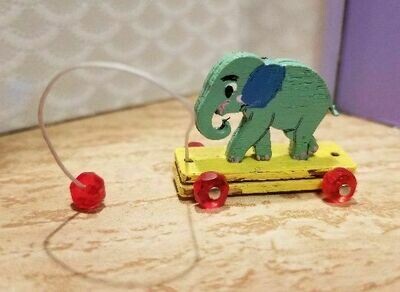 HAND-PAINTED ELEPHANT PULL TOY