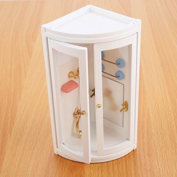 dollhouse miniature shower