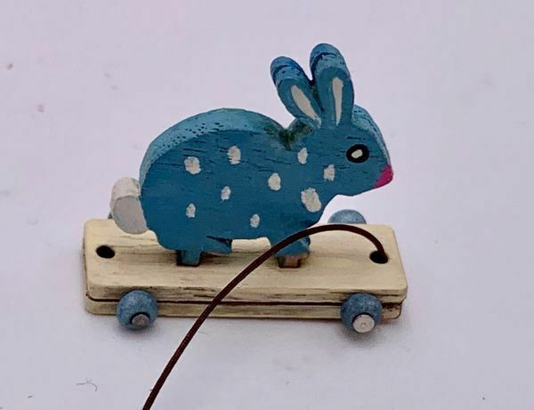 HAND-PAINTED BUNNY PULL TOY 1:12