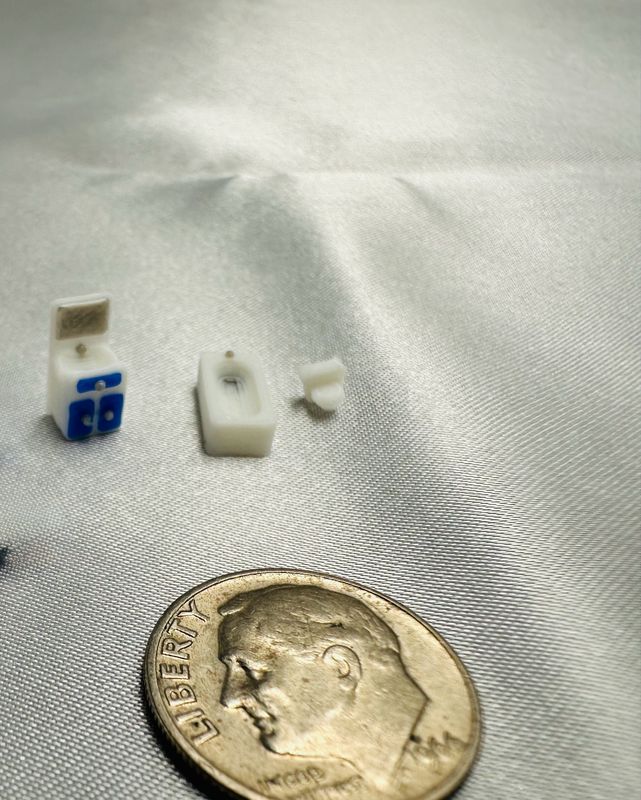 1:144 Bathroom Set