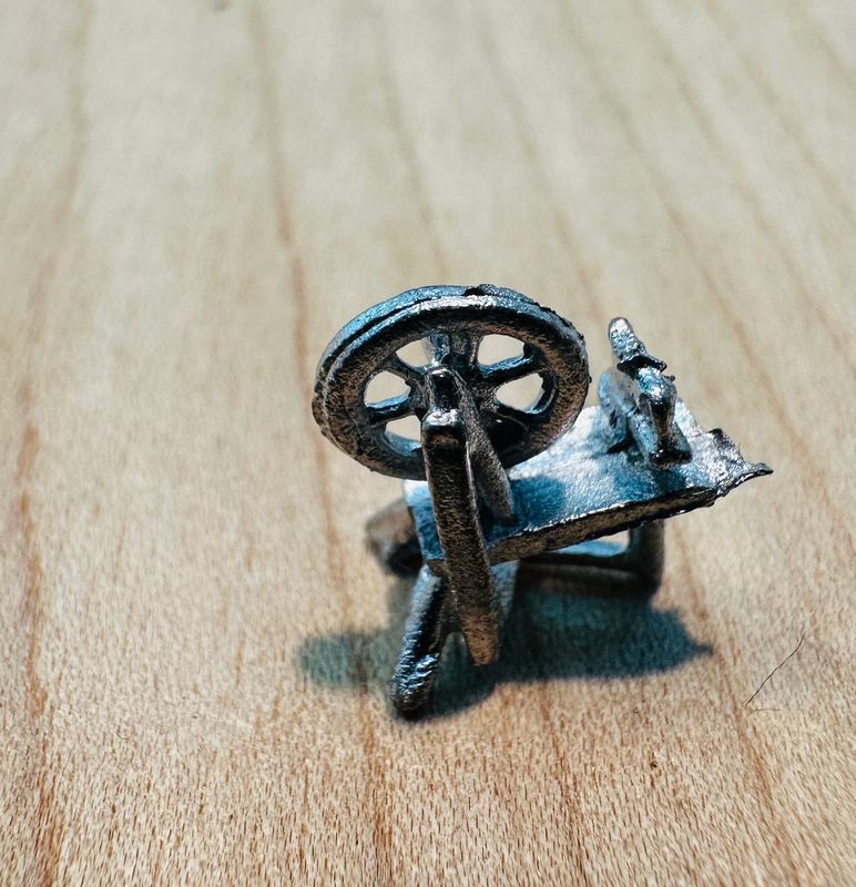 1:144th Metal Spinning Wheel