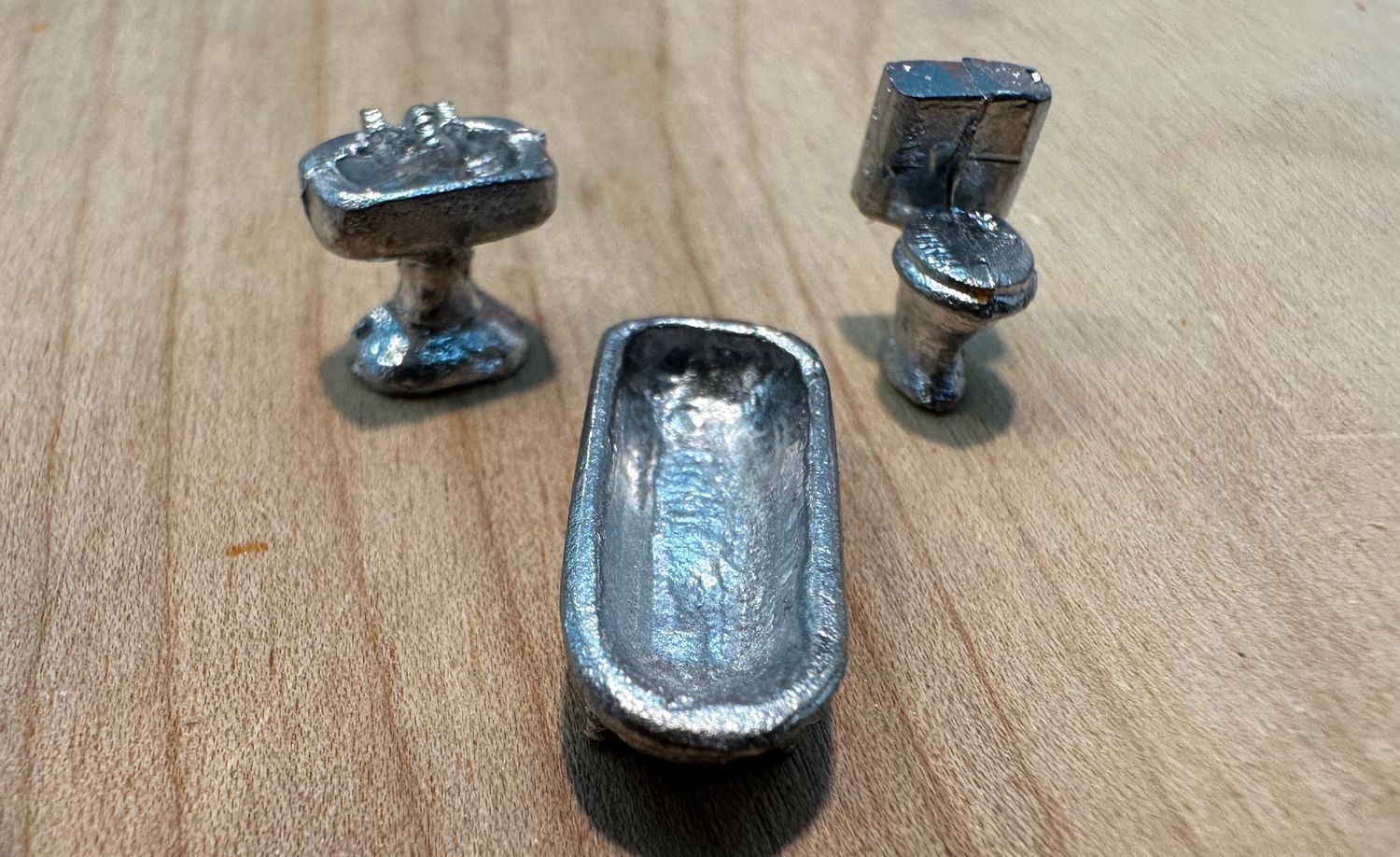 1:144th Metal Bathroom Set