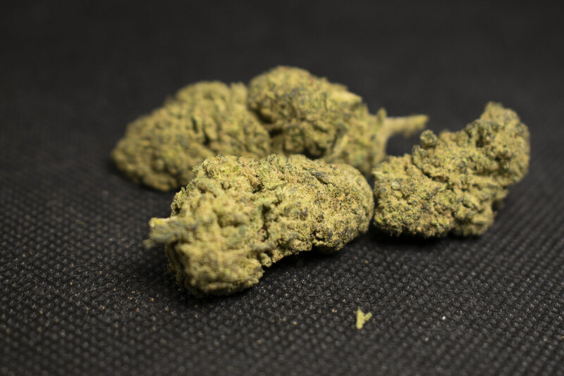 DELTA•804 Premium Flower