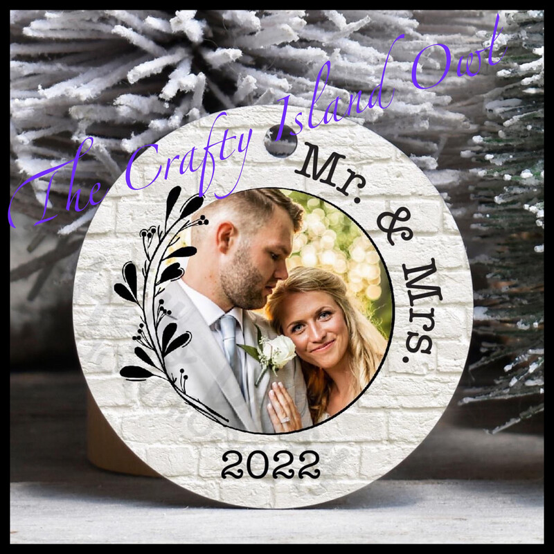 Mr &amp;  Mrs 3” Round Ornament