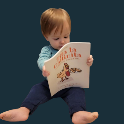 Tita la Gallinita / A Little Hen Named Tita (Paperback)