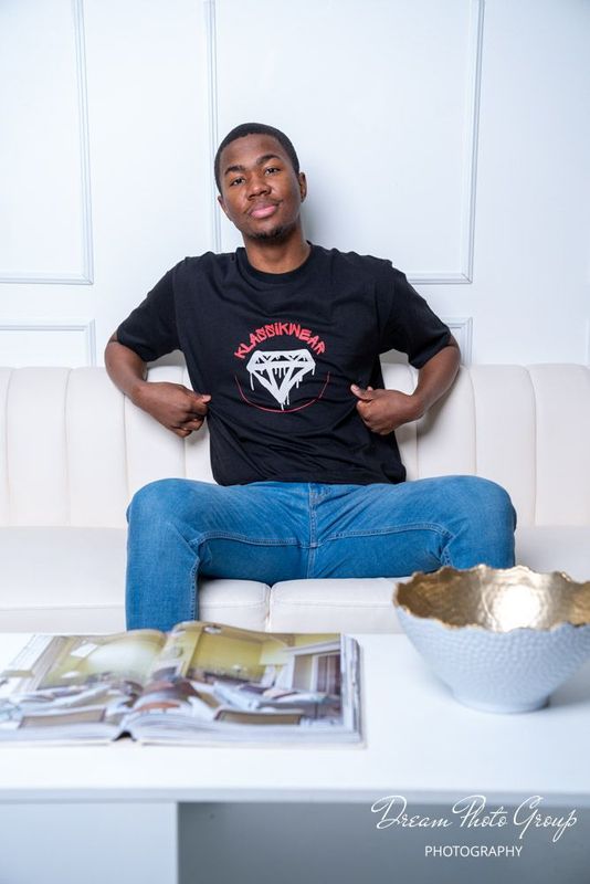 KlassikWear T-Shirt